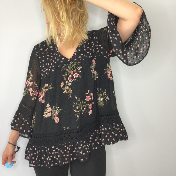 Anthropologie Tops - Maeve for Anthropologie Steffy bell sleeve blouse